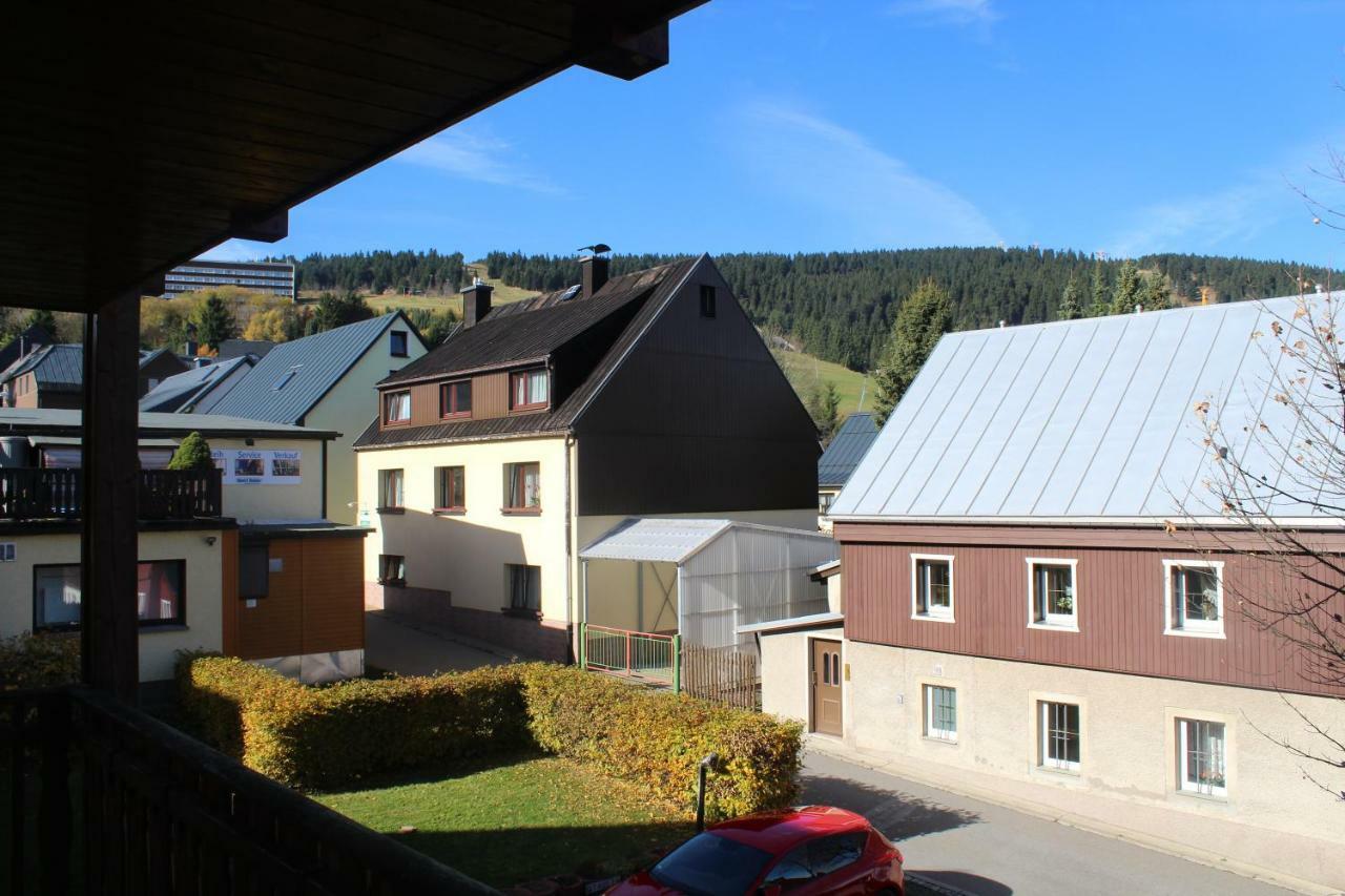 Ferienwohnung Korn Mit Tiefgarage Und Skiraum Oberwiesenthal Exterior photo